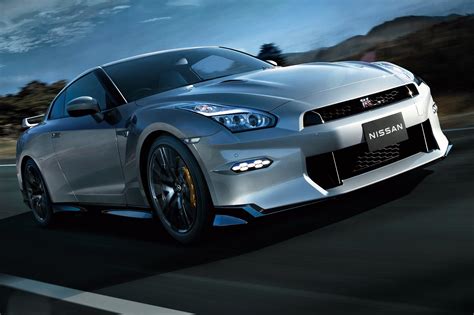 2025 Nissan GT-R Receives Final Updates for Potential Farewell ...