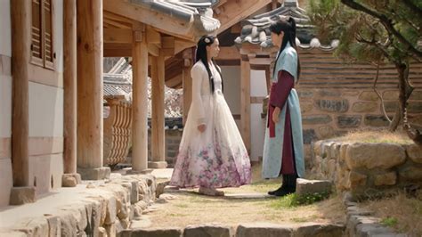 Goryeo Costumes, the Visual Bonus of Korean Historical Dramas