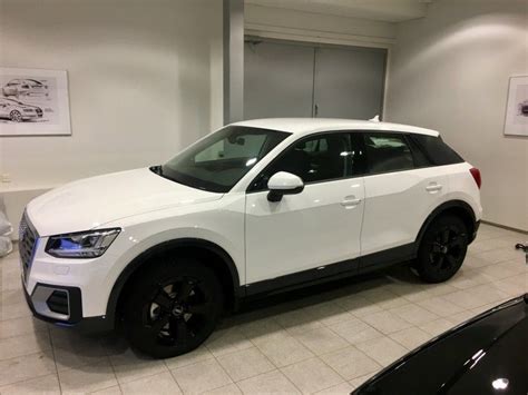 Audi Q2 White with black wheels | Black audi, Black wheels, Dream cars