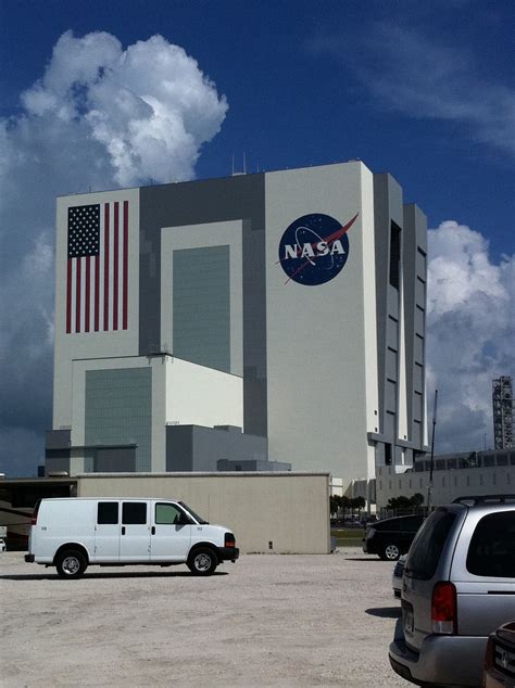 NASA’s shuttle program counts down ’til the end – Spooky Action at a ...