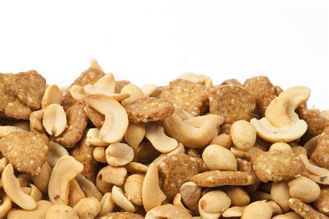 Buy Honey Roasted Cashew Snack Mix from NutsinBulk | Nuts in Bulk ...