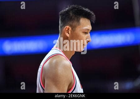 Chinese professional basketball player Yi Jianlian of Guangdong ...