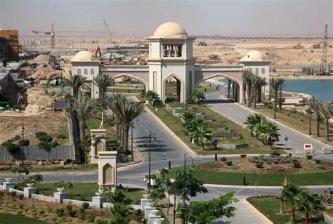 Saudi Arabia: Shootout on Western Gate of Al-Salam Palace Leaves ...