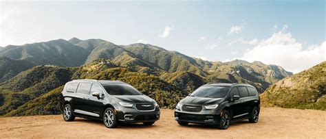 Chrysler Family Minivans | Pacifica & Pacifica Hybrid