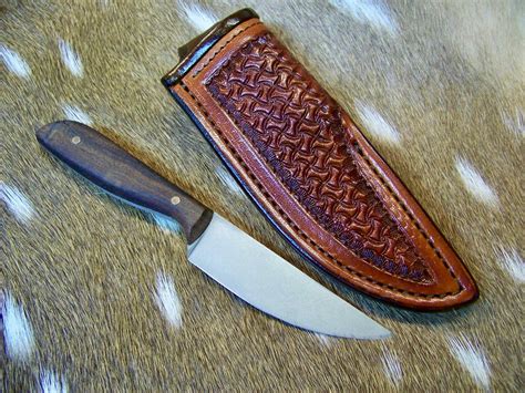 Skinning Knife Sheath - Gun Holsters, Rifle Slings and Knife Sheathes ...