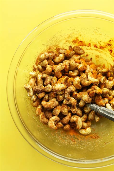 Curry Spiced Cashews | Minimalist Baker Recipes