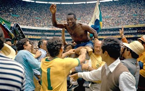 World Cup Moments: Pele a World Cup Legend - Goli Sports