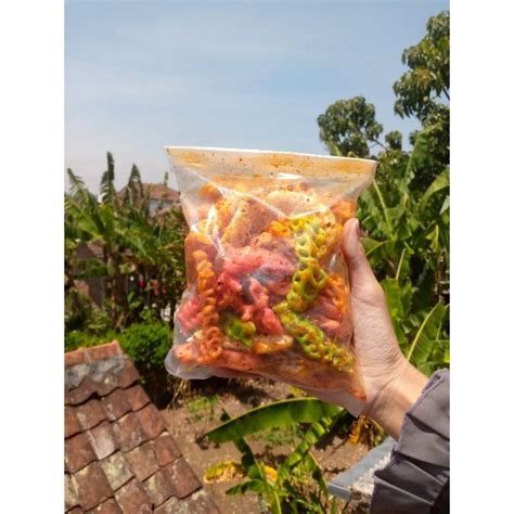 Jual cemilan pedas/ seblak krupuk taraje warna warni/ seblak krupuk ...