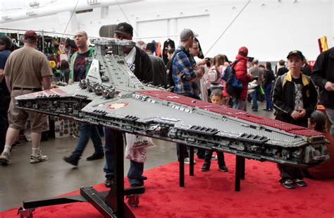 LEGO Star Wars - UCS Venator Class Star Destroyer - Largest Ever Built ...