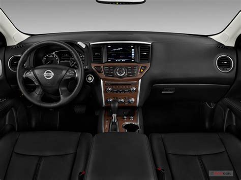 2020 Nissan Pathfinder Pictures: | U.S. News