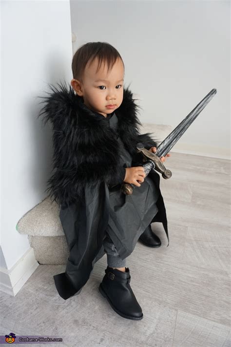 Mini Jon Snow Costume | DIY Instructions - Photo 4/10