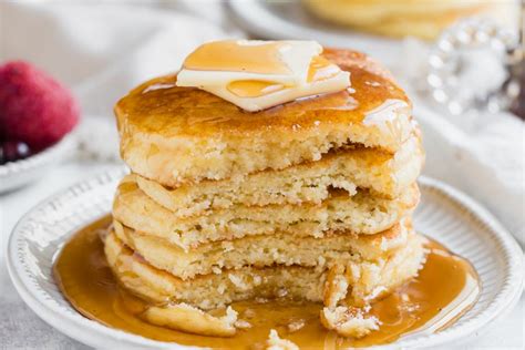 Thick & Fluffy Almond Flour Pancakes