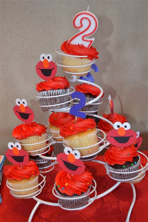 Buggy's Basement: Elmo Birthday Party