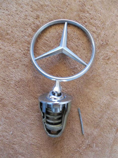 Purchase Mercedes Benz Hood Star Ornament W126 in Placitas, New Mexico ...