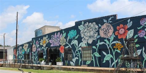 Calendar - WABE | Mural, Graffiti flowers, School murals