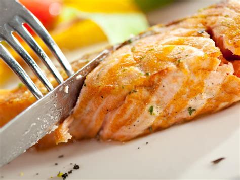 Easy Baked Fish Recipe and Nutrition - Eat This Much