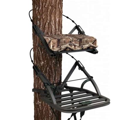 Best Climbing Tree Stand of 2021 (Lightest, Most Affordable, Etc ...