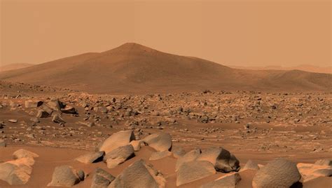 NASA's Perseverance rover on Mars has found some mysterious rocks ...