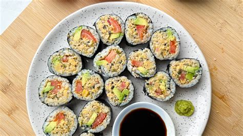 Vegan Spicy Tuna Roll with Chickpea Tuna - That Vegan Babe