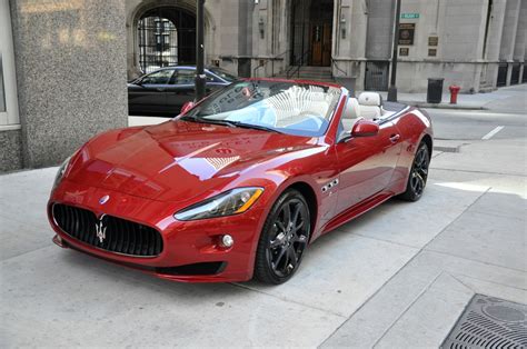 Maserati GranTurismo Convertible - Information and photos - MOMENTcar