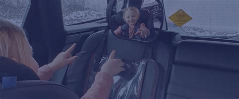 Choosing car seat accessories | Car seat guide | Axkid