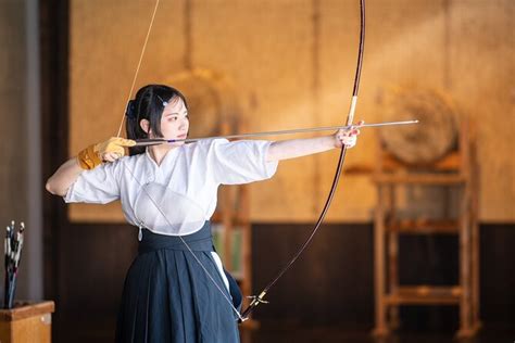 The Only Genuine Japanese Archery (Kyudo) Experience in Tokyo 2024