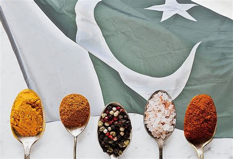 Five Spices from Pakistan that Make the Perfect Gift for Foodies