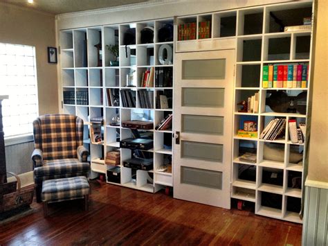 Friends bookshelf room divider | Bookshelf room divider, Floor to ...