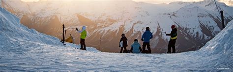 Wanaka Ski Holidays - Book 7-Day New Zealand Ski Packages NZ Ski Packages