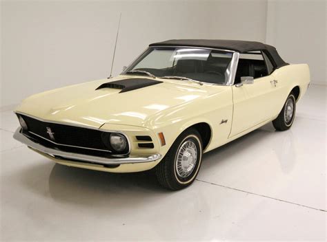 1970 Ford Mustang | Classic Auto Mall