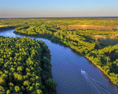 Boating the Delta Parana in Tigre, Argentina - Adventure Family Travel ...