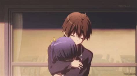 Hug Anime GIF - Hug Anime Love - Discover & Share GIFs