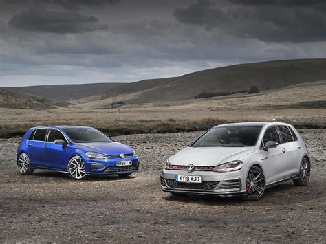 Volkswagen Golf R vs. Golf GTI TCR | UK Review - PistonHeads UK