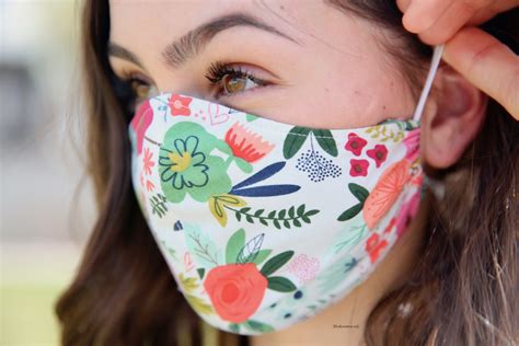 How to Make a Face Mask with Cricut (+VIDEO TUTORIAL) - The Idea Room