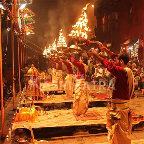 Ganga Aarti in Varanasi | Evening Ganga Aarti | Morning Ganga Aarti ...