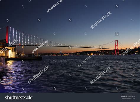 Bosphorus Bridge Stock Photo 677974036 | Shutterstock