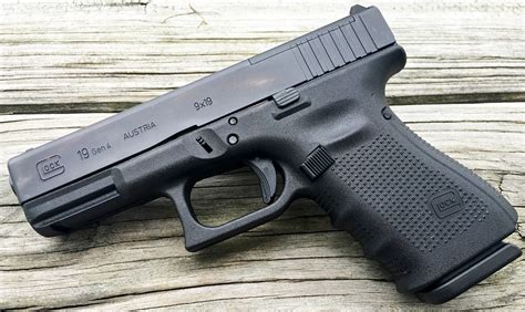 Glock 19 Gen 4 Review