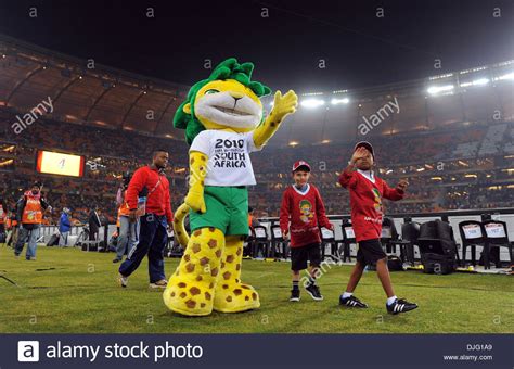 World Cup Mascot Stock Photos & World Cup Mascot Stock Images - Alamy