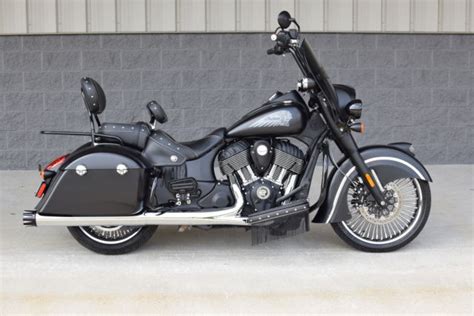 2016 INDIAN DARK HORSE CUSTOM **STUNNING** $15K IN XTRA'S!! 1220 MILES ...