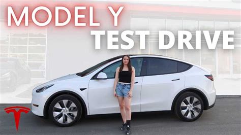 Tesla Model Y 7-Seater Review From A Female Perspective