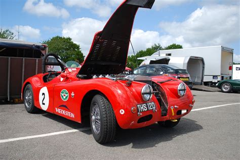 https://flic.kr/p/t6mM9T | Jaguar XK120 | Racing at Oulton Park 16th ...