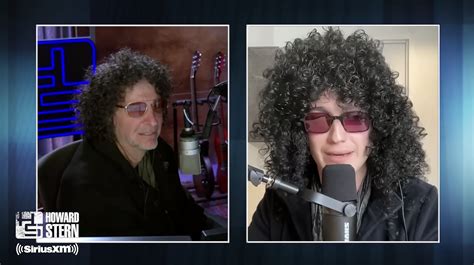 Howard Stern Interviews A Howard Stern Impersonator | Digg