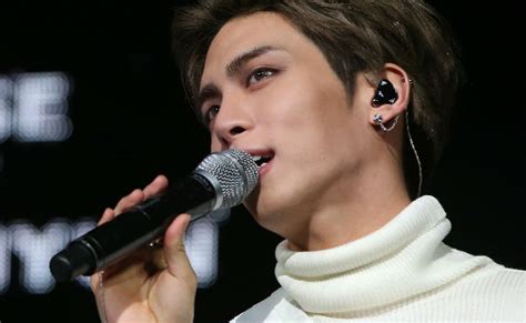 Jonghyun Sister Name / Shinee S Jonghyun Remembered The Legacy Of A K ...