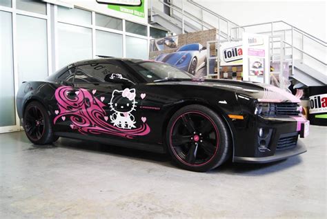 Meet the Owner of the Hello Kitty Camaro ZL1 - autoevolution