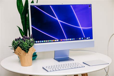 iMac Review: Apple’s New Desktop Computer | Popular Science