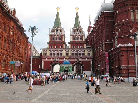 The Kremlin & Red Square Facts, Worksheets, History & Location For Kids