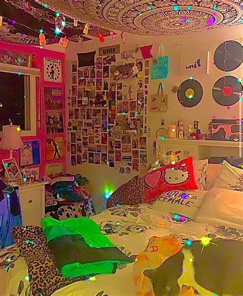 90's Room Aesthetic - bestroom.one