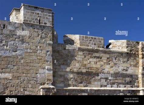 Canon larnaca fort cyprus hi-res stock photography and images - Alamy