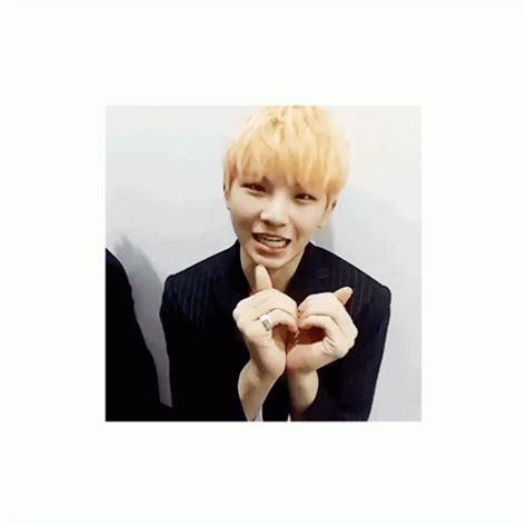 Woozi Musician GIF - Woozi Musician Artist - Discover & Share GIFs