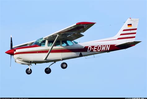 Cessna 172RG Cutlass RG - Untitled | Aviation Photo #5414325 ...